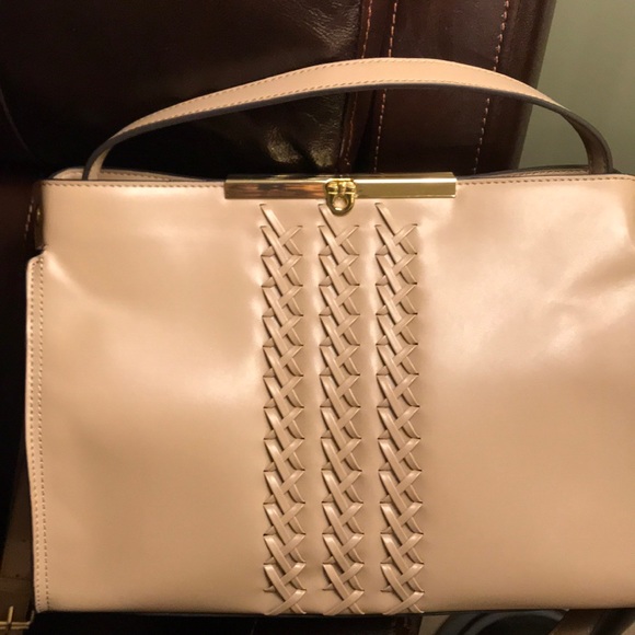 NANETTE LEPORE SIENNA SATCHEL/CROSSBODY TAUPE NWT - Picture 7 of 7